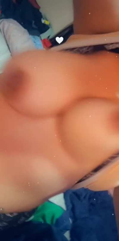 My titties DO jiggle,jiggle😈See more on my free OF!Link in comments!