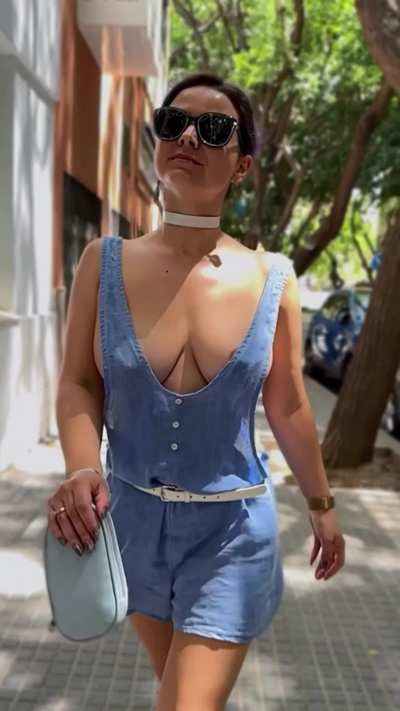 Had a hard time keeping my tits covered with this outfit today&hellip;