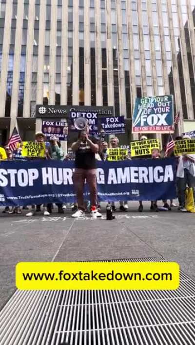 FOX &ldquo;NEWS&rdquo; is the head of the snake. CHOP CHOP