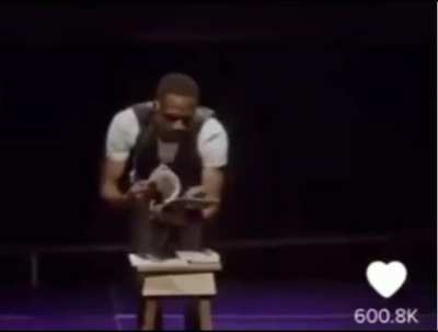 World&rsquo;s fastest reader