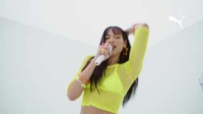 Dua&rsquo;s &ldquo;Flutur&rdquo; line promo for Puma