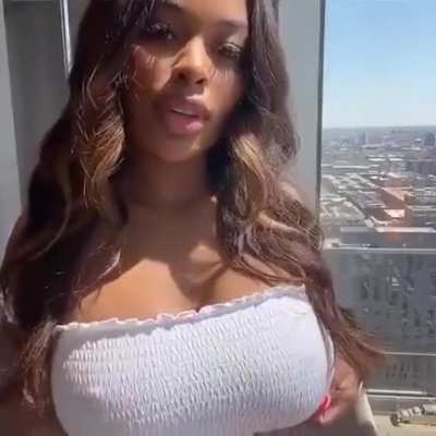 Aubree R Reveal