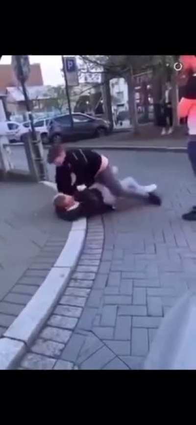 Convicted sexual predator in Iceland got manhandled by a man from Britain after the fucktard was harassing some ladies. Give this guy a medal!!
