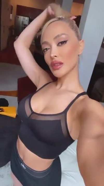 Bet&uuml;l Lily