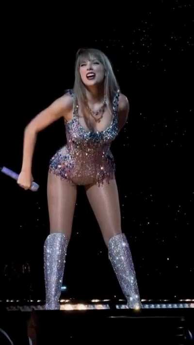 Never thought I'd be this obsessed with Taylor Swift