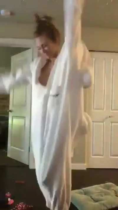 Sizin i&ccedil;in bir efsane nsfw