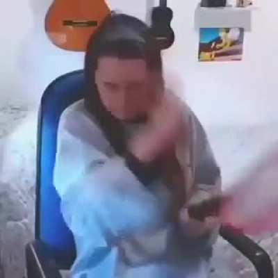 AAAAAA