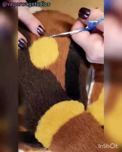 People were asking how I make my fur markings so clean and tidy, so I made a mini-tutorial! 😁✂️✨