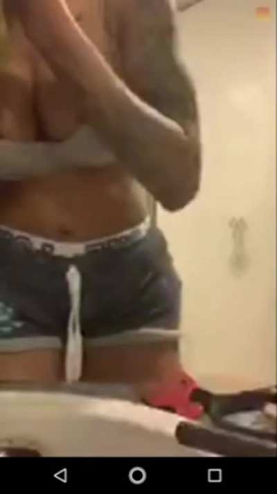 V2