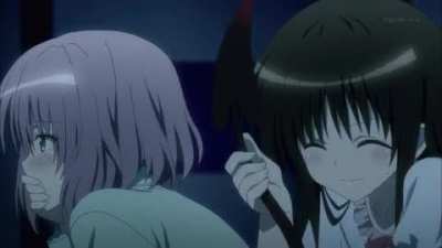 Yuri Moment