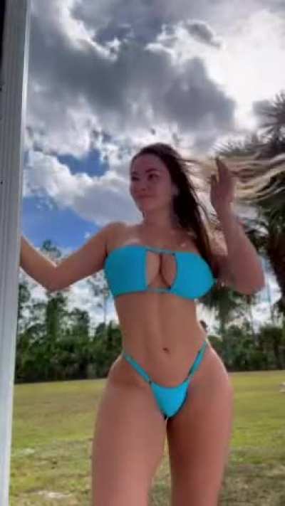 thick girl