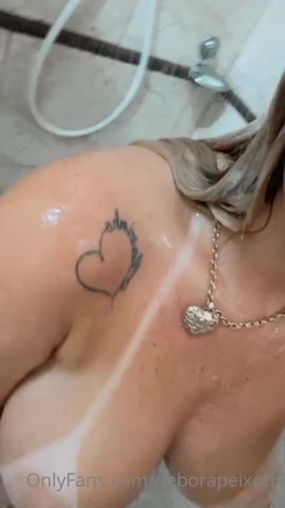 Debora Peixoto