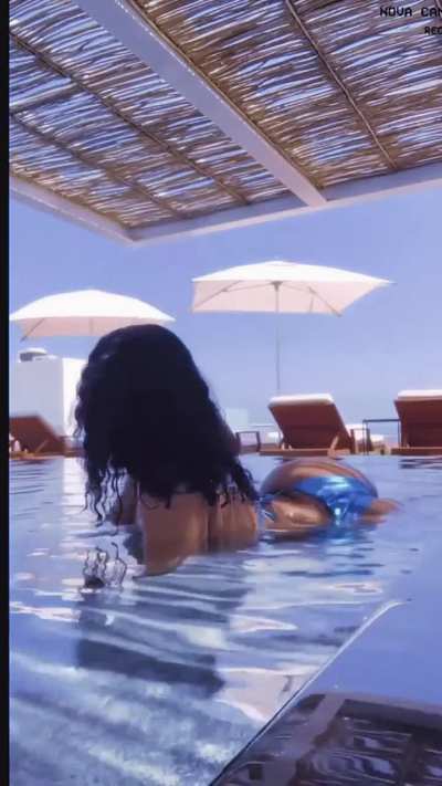 Karin🌊