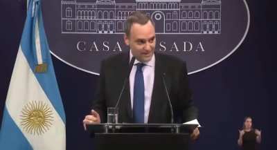 Fabian Waldman de FM La Patriada y Manuel Adorni discuten sobre la efectividad del paro general del 9 de mayo