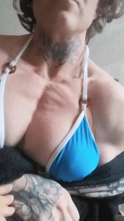 Do you like striated pecs