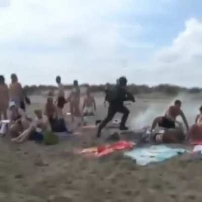 Omaha Beach 1944 Colourized
