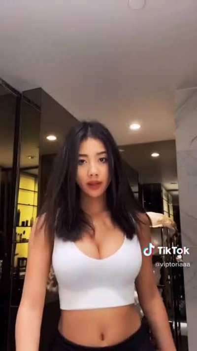 Laotian mommy milkers