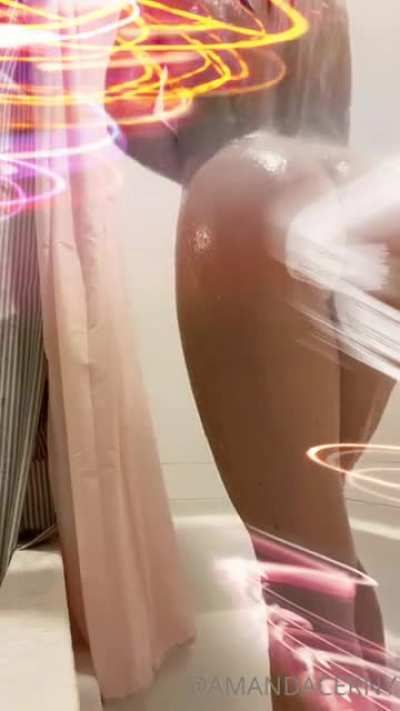 Amanda nude