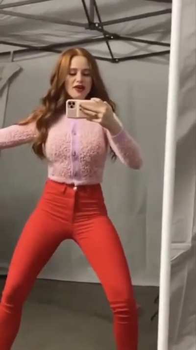 Riverdale BTS via YT, Sept 2020