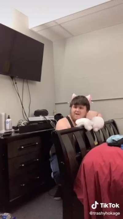 The average discord admin/redditor