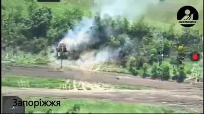 Ukrainian precision artillery kills three Msta-S and their crews within 30 seconds, damages another one.