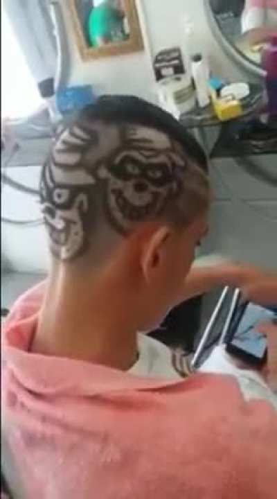 LANÇAVA ? B)