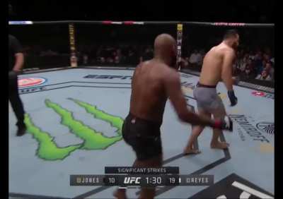 "Jon Jones by murder" "Jon Jones kills Ngannou and Pavlovich in same night". Here's Jon Jones last fight. Imagine getting hit like that by Pavlovich or Ngannou...