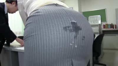 Cumming on your boss&rsquo;s clothes [FNK-039]