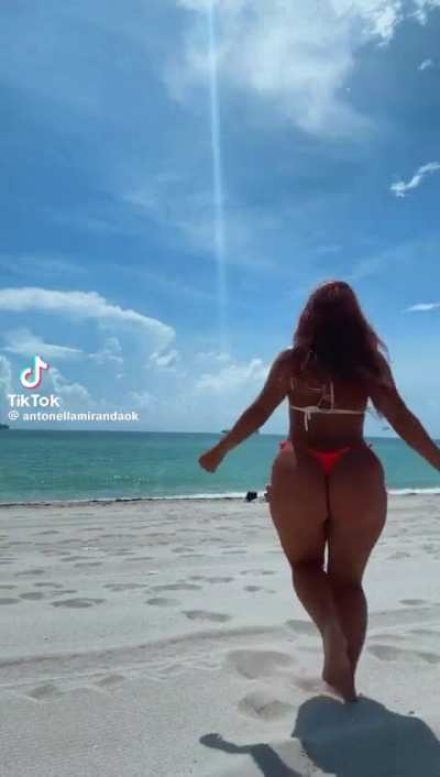 @antonellamirandaok