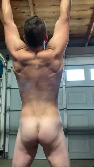 Let&rsquo;s do pull-ups (m)