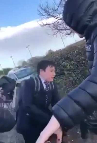 Kid thinks he&rsquo;s in a martial arts movie 💀💀