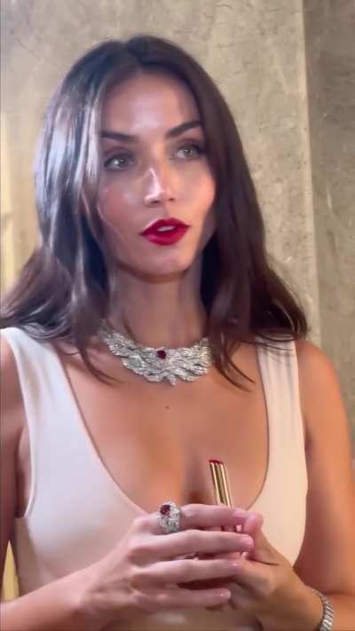 Ana de Armas