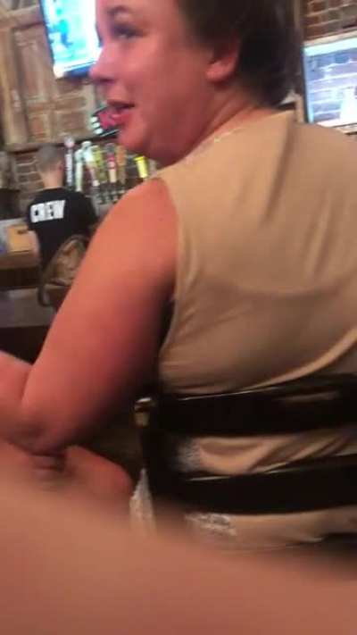 Drunken mom hits on my friend in Nashville restaurant&hellip; daughter loses her sh*t and menaces to throat punch him before she gets kicked out.