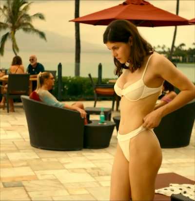 Alexandra daddario's attitude clearly shows who is the sexy girl here