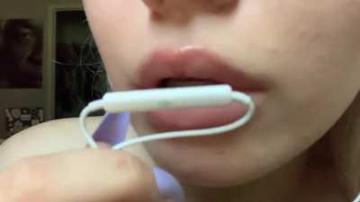 Eating a mic 1