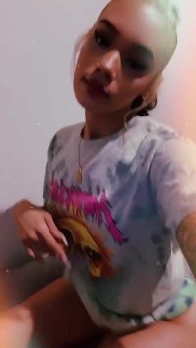 She&rsquo;s going crazy again