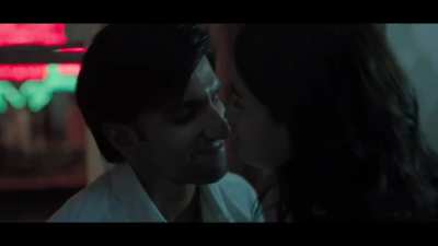 Alia Bhatt Hot Kiss