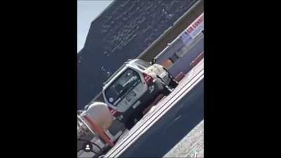Something is wrong with the Boobaru.