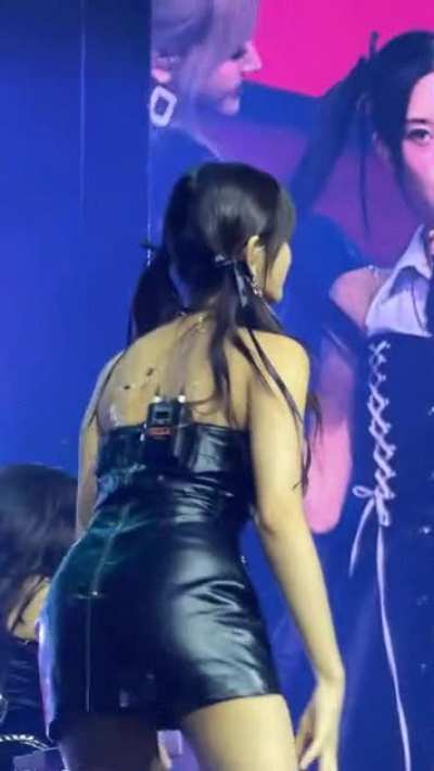 Leeseo