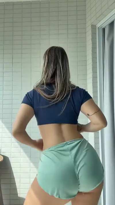 Loira gostosa