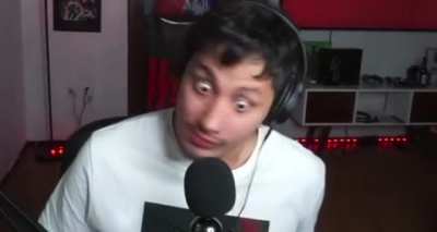 La esquizofrenia está acabando con maau😖