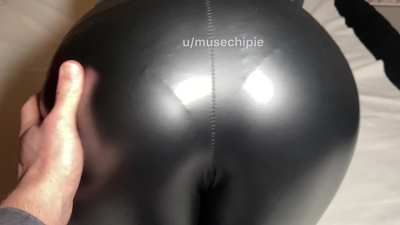 Does my leather ass deserve to be slapped?