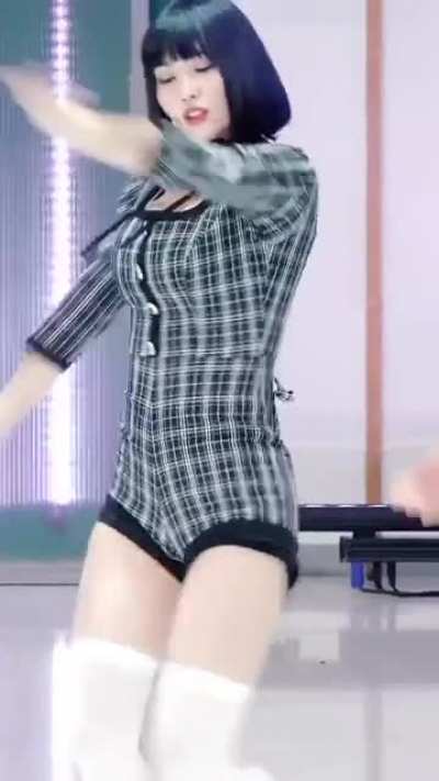 Twice Momo