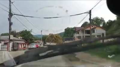 WCGW stacking to much hay on your truck.