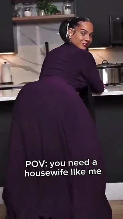 House wife 🤩