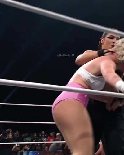 Toni Storm