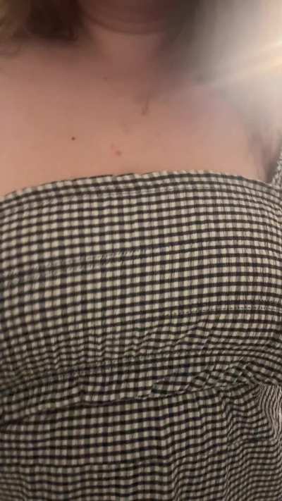 No bra, no problem