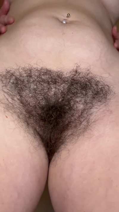 I think my hairiness highlights my curves