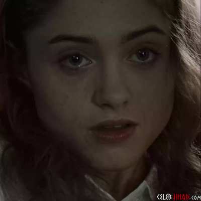 Natalia Dyer loves touching herself