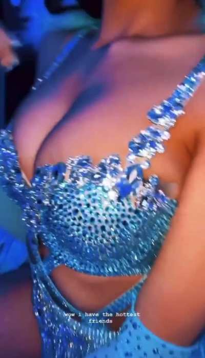 cleavage